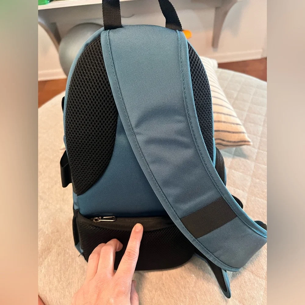 MOSISO Teal Camera Sling with Tripod Holder